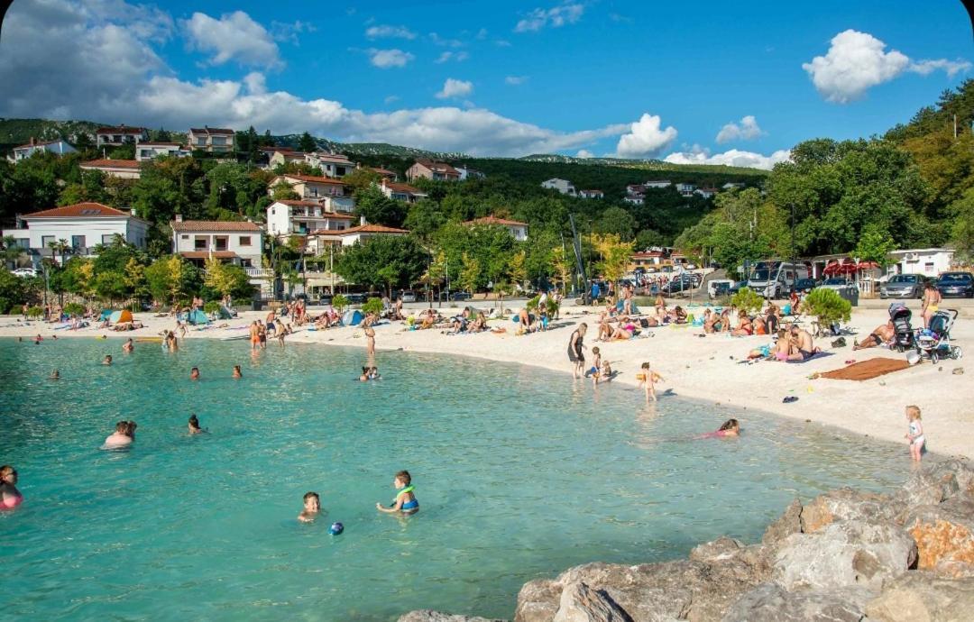 Apartment Knezevic 2 Jadranovo Kültér fotó